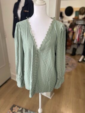 Light Sage Green Lace-Trim V-Neck Women's Top